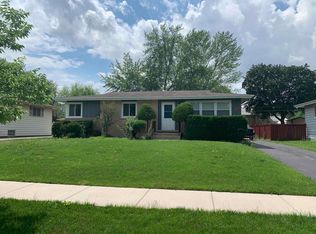 1114 N Crabtree Ln, Mount Prospect, IL