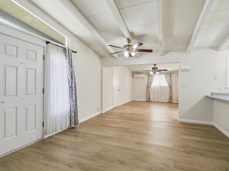 1265 Prescott Ave — Photo 6