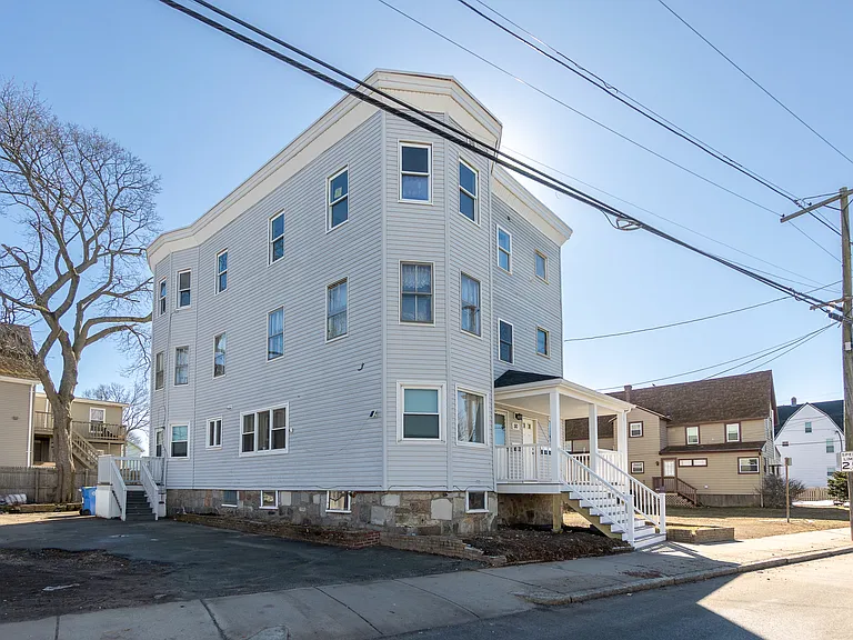 180 Shirley St #3 — Photo 17