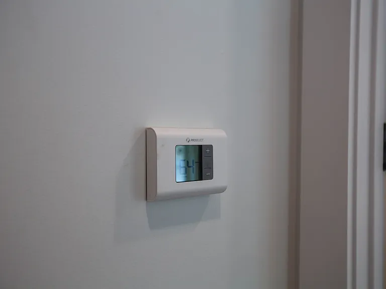 Thermostat - NEW CONSTRUCTION