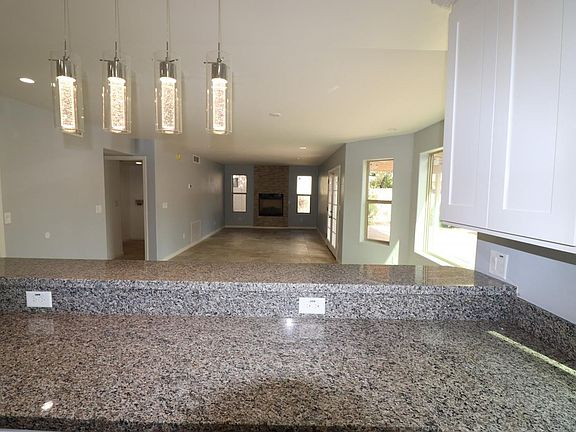4th image of 11900 N Gray Eagle Ave