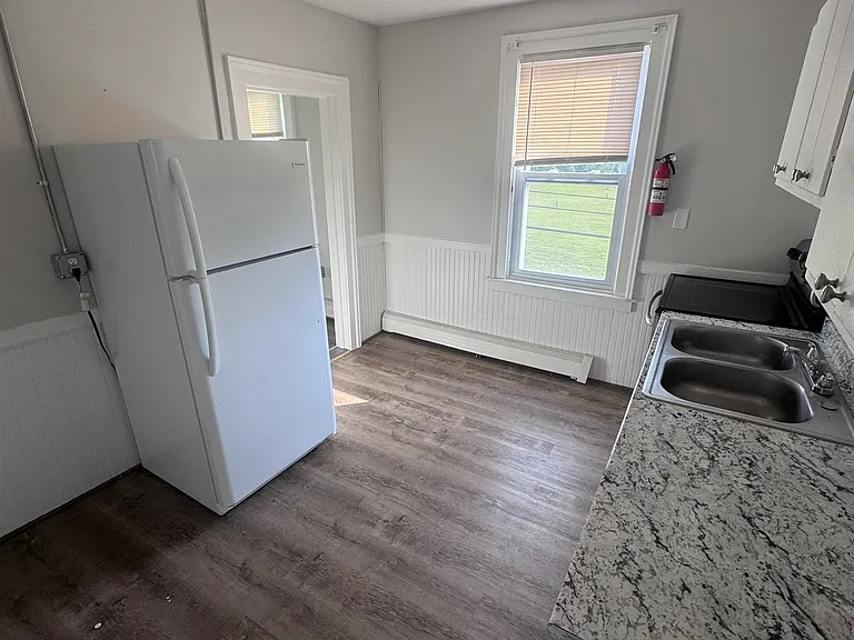 524 Sunapee St #11 — Photo 7