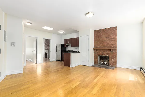 Rented by A&E Real Estate Management | media 1