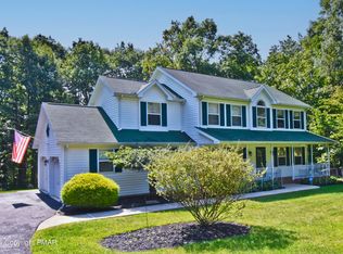 108 Meriwill Ln, Kunkletown, PA 18058