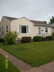 722 17th St N, Moorhead, MN, 56560