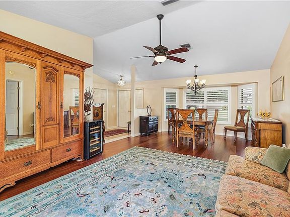 5th image of 5225 SW 8th Ct