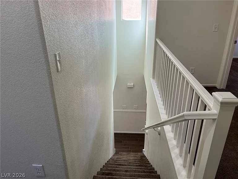 7933 Winken Ct — Photo 8