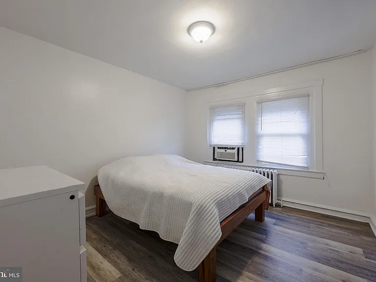 7710 Temple Rd — Photo 14