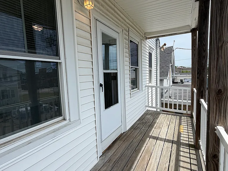 23 Curson St #2F — Photo 10