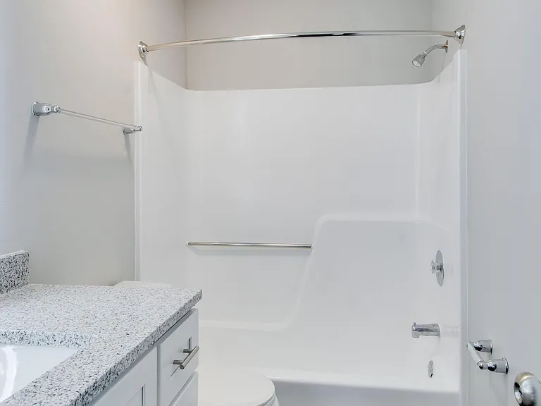 Brighton Valley Apts — Photo 75