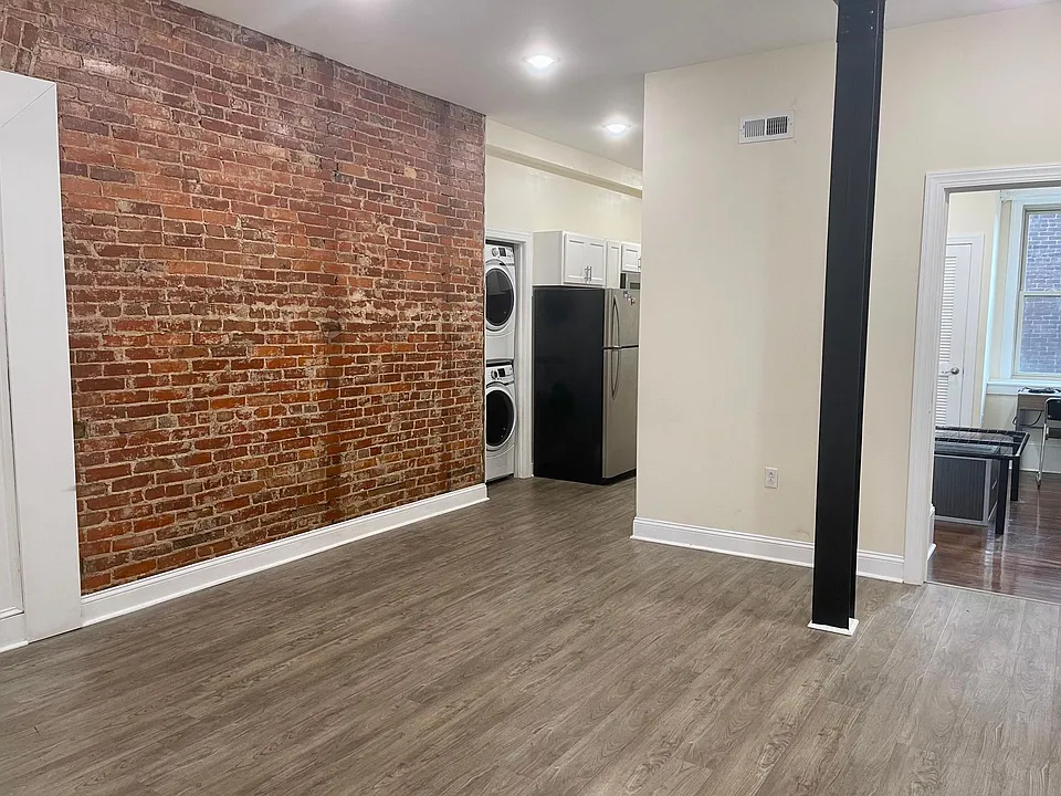 Alexandria Apartments