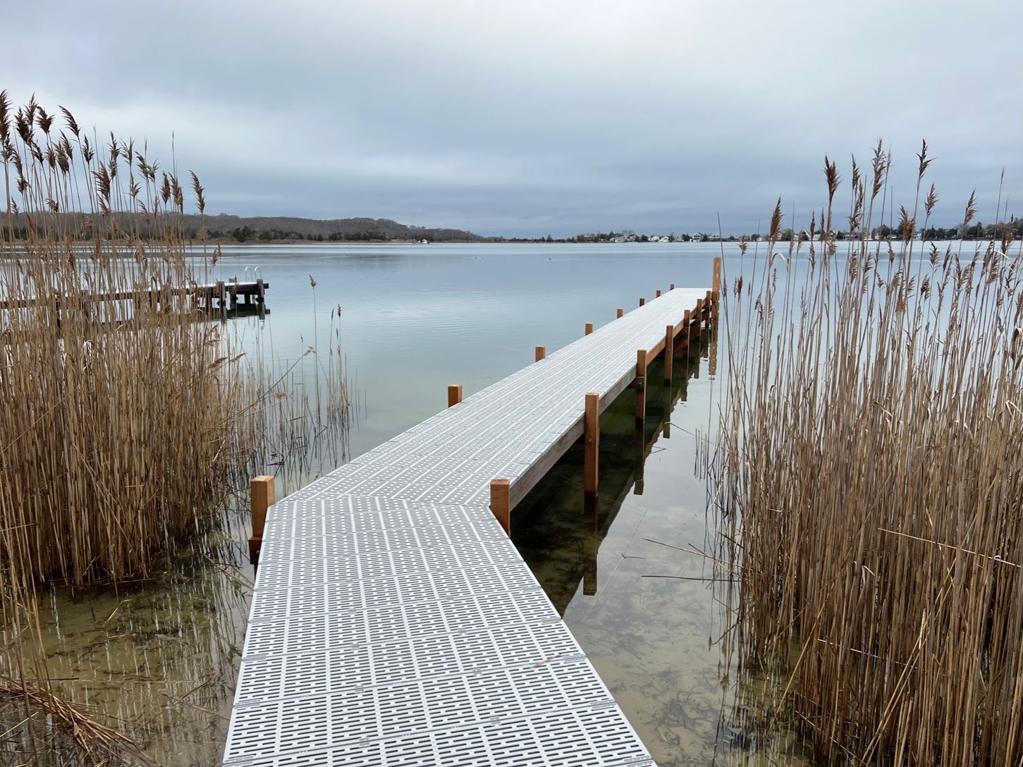 A Dock