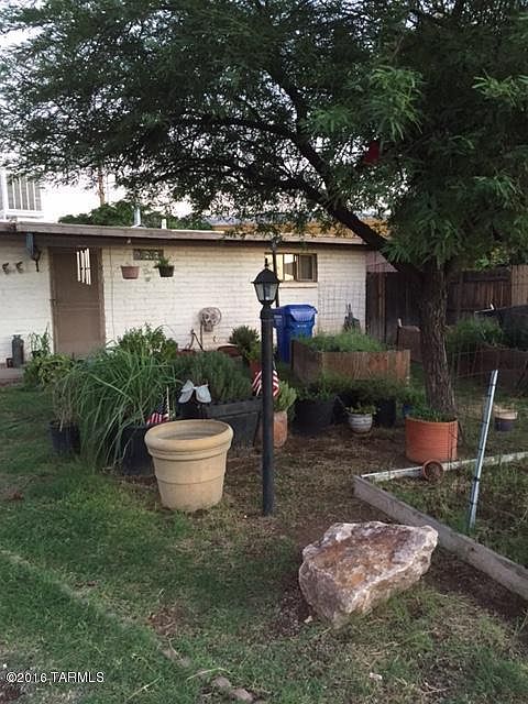 1st image of 1307 W Thurber Pl