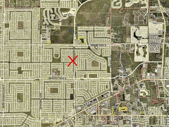 4th image of 2005 NE 15th Pl