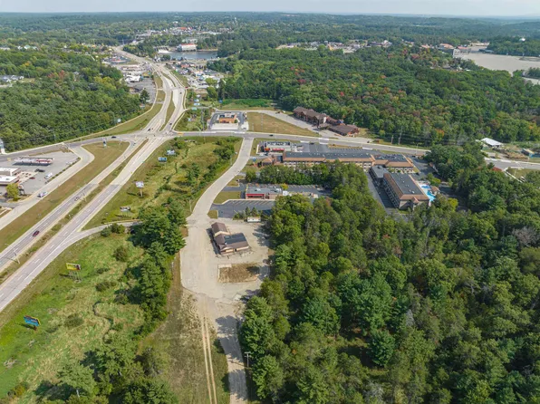 650 S Frontage Rd, Wisconsin Dells, WI 53965
