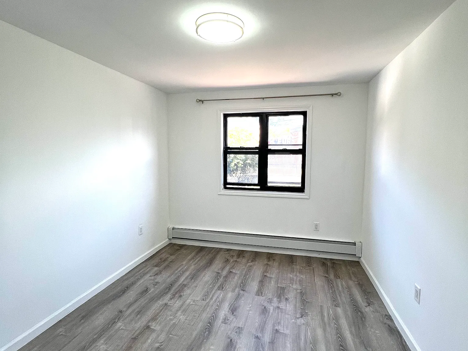 3 bed, $2,800 — Photo 4