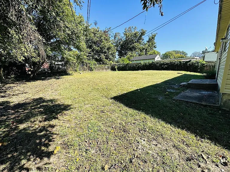 2176 Vollintine Ave — Photo 15
