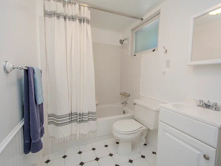 Full Bath