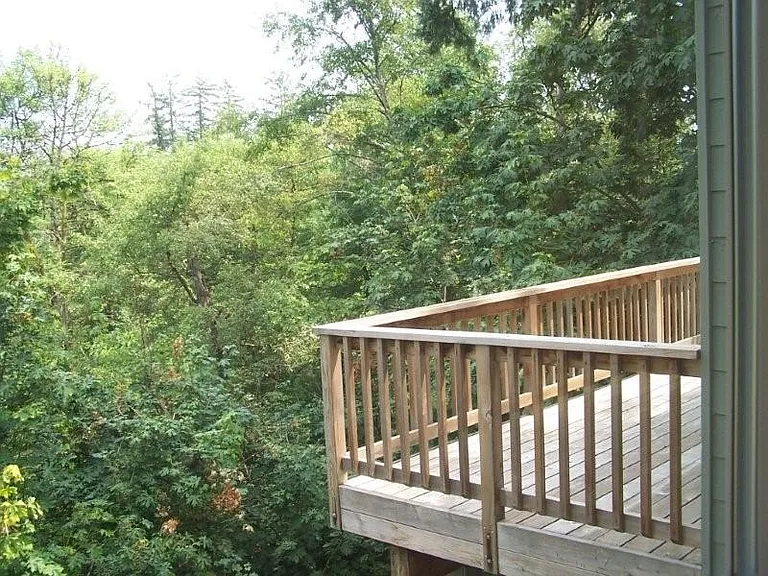 1222 SE 47th St — Photo 38