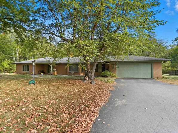 2441 Randall Rd, Fort Wayne, IN 46804