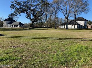 5114 Loreauville Rd, New Iberia, LA 70563