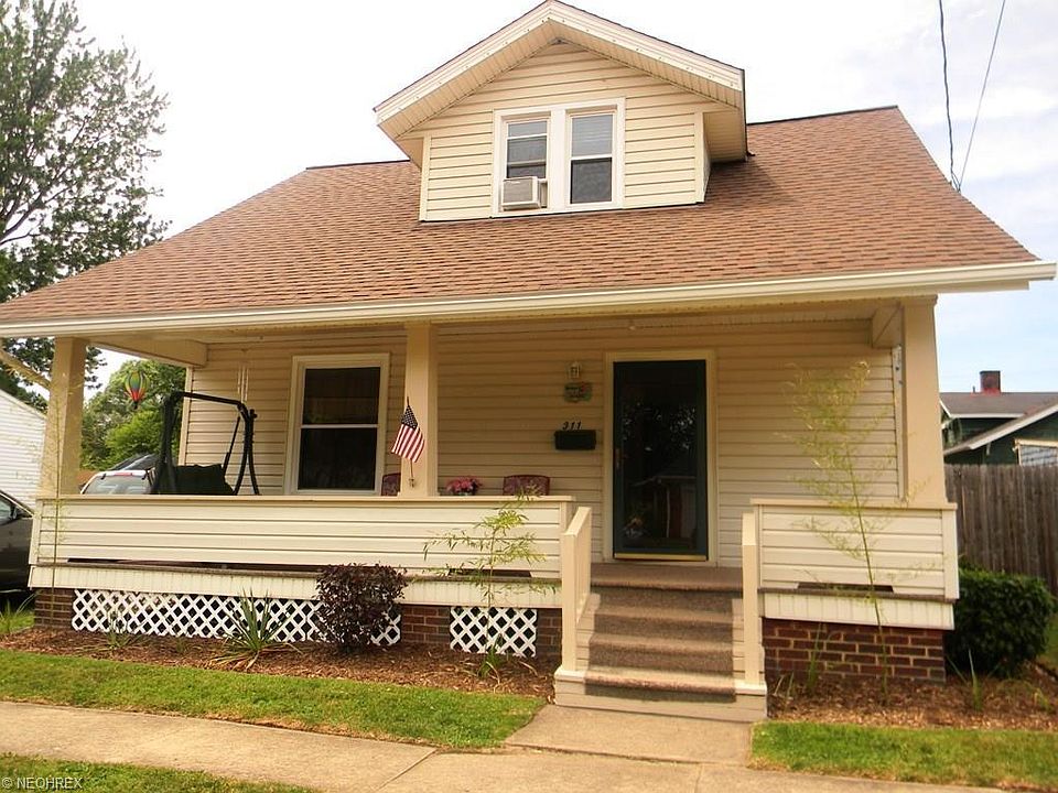 1st image of 311 Church St