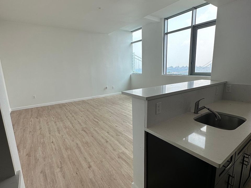 68 Main St Fort Lee NJ Zillow