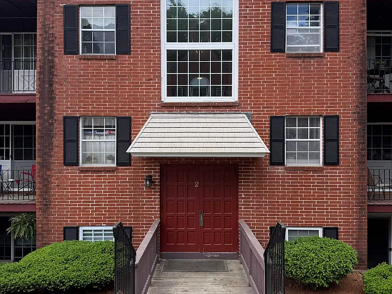 2 Louisburg Sq #3 — Photo 1