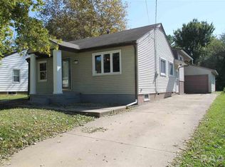 312 Creve Coeur Ct, Creve Coeur, IL