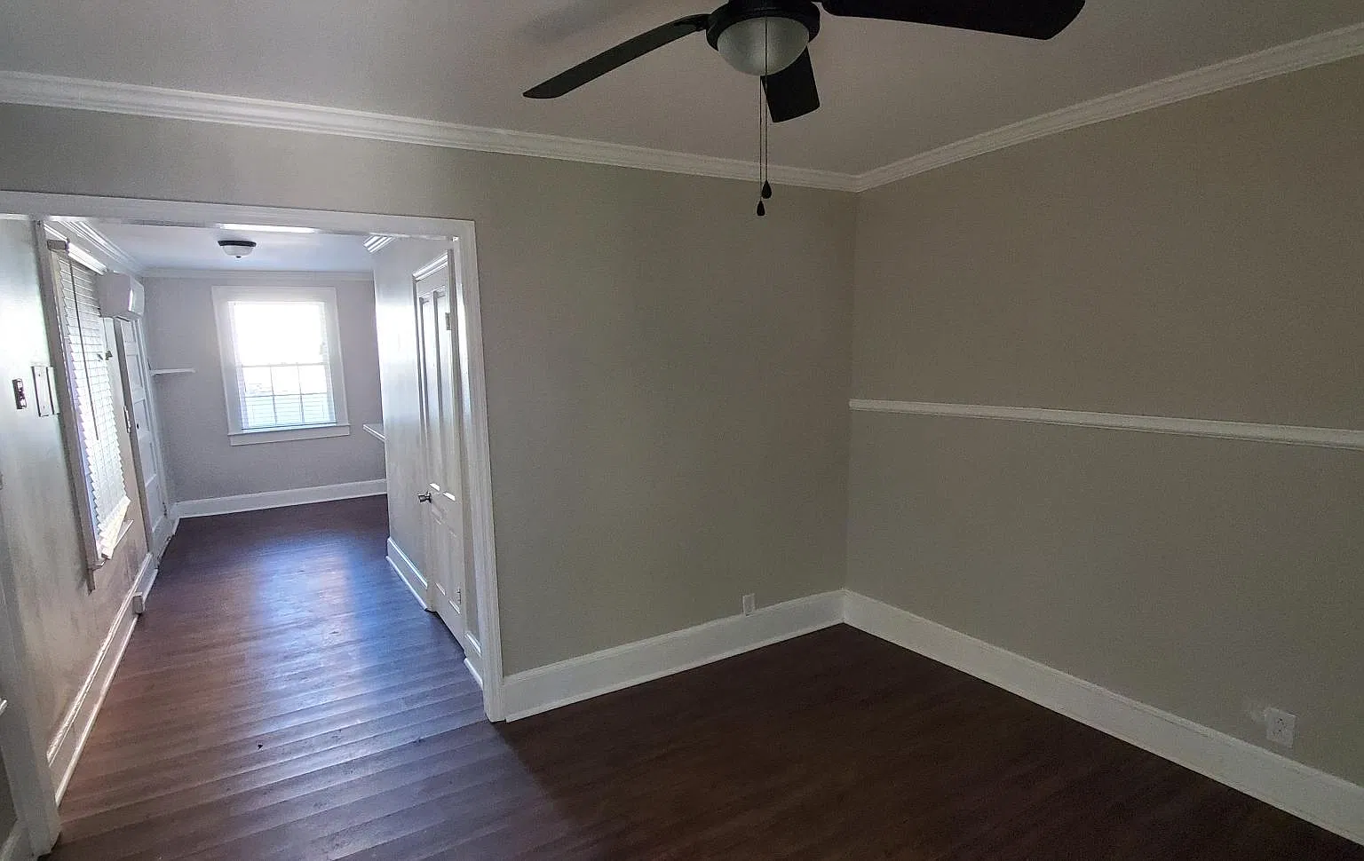 983 Magnolia St — Photo 1