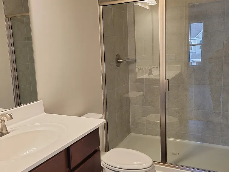 633 Exmoor Dr — Photo 17