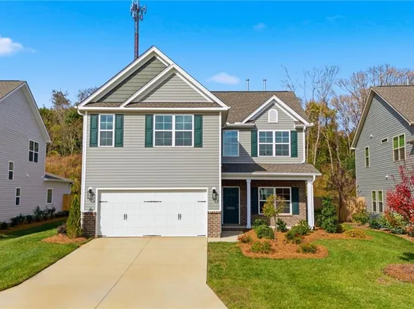 2944 Flat Rock Dr, Winston Salem, NC 27127