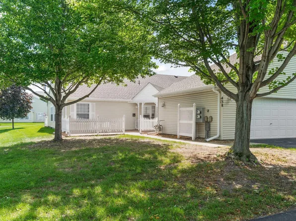 438 Sarazin St, Shakopee, MN 55379