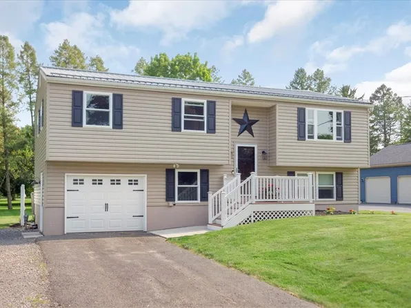 22 Kathlyn Ave, Phelps, NY 14532