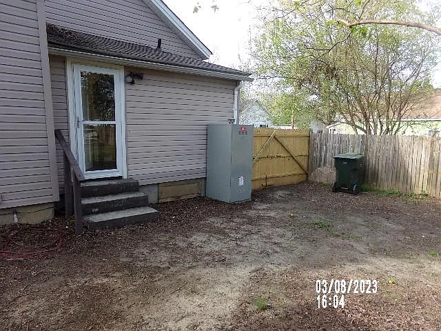318 Hasty St — Photo 36