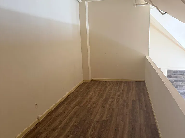 162 McLean Ave #1 — Photo 5