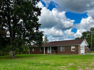 13545 New Cut Rd, Athens, AL 35611