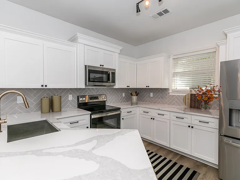 150 The Preserve Dr #1G — Photo 2