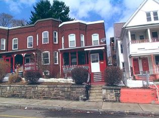 1059 Dwight St, Holyoke, MA 01040