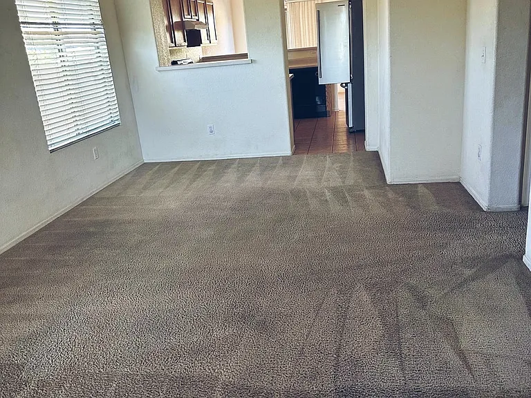 2484 W Tyler River Dr — Photo 3