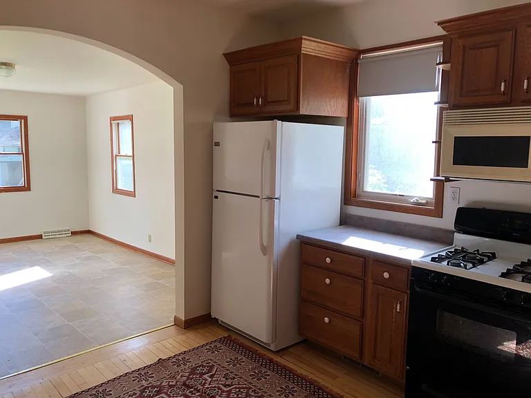 317 Fargo St — Photo 5