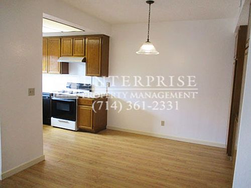 5th image of 22533 S Vermont Ave Unit 10