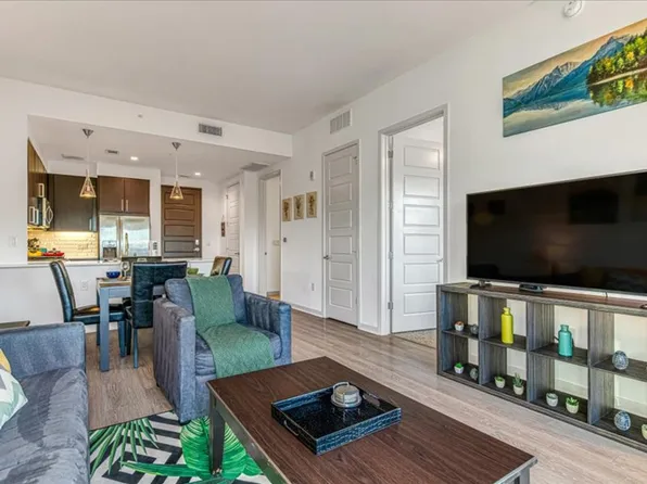 2121 W Holcombe Blvd #Id1359141p, Houston, TX 77030