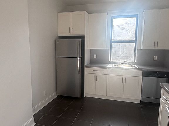 2nd image of 125-10 Queens Blvd #4R
