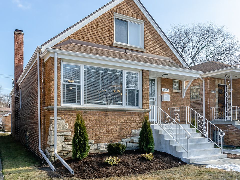 1st image of 8455 S Kingston Ave