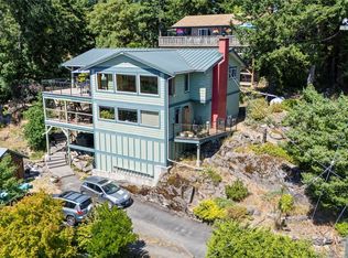 3705 Signal Hill Rd, Southern Gulf Islands, BC V0N2M2