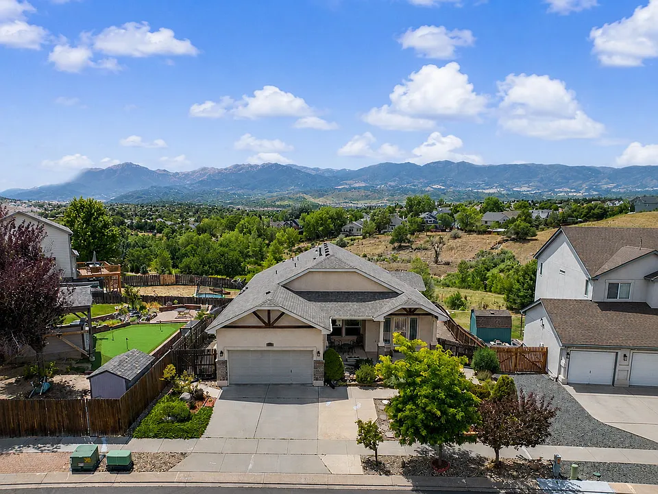 4617 Bridle Pass Dr