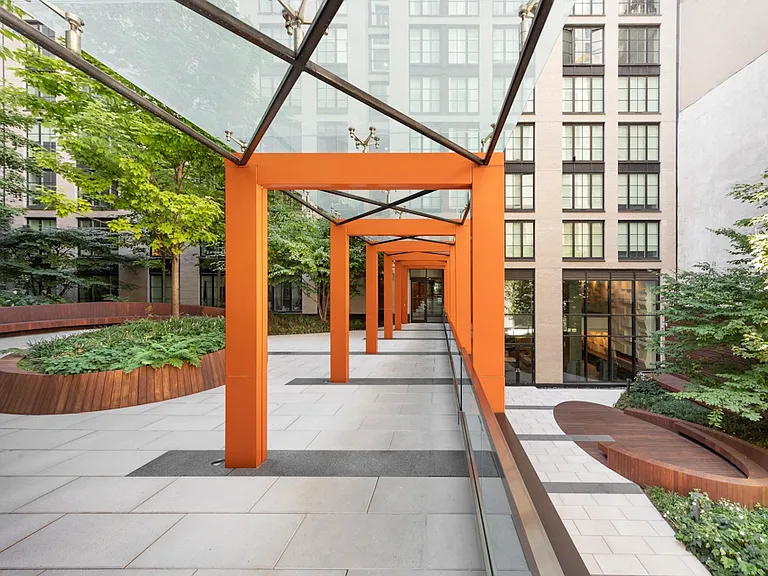 535 W 43rd St N #5K — Photo 12