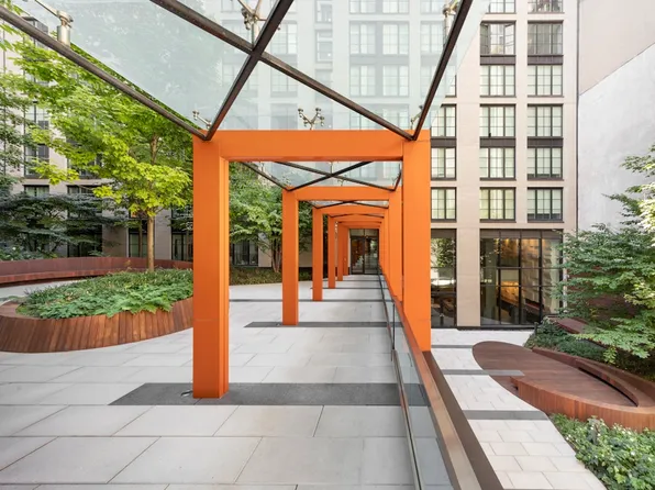 535 West 43rd Street image 11 of 23