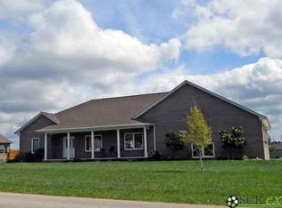 12985 E Legal Tender Rd, Columbus, IN 47203